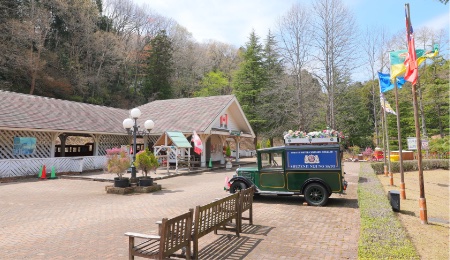 カナダ村